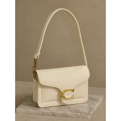 Bolsa Feminana C Carmen Com Ferragem Plastico e Alca de Ombro